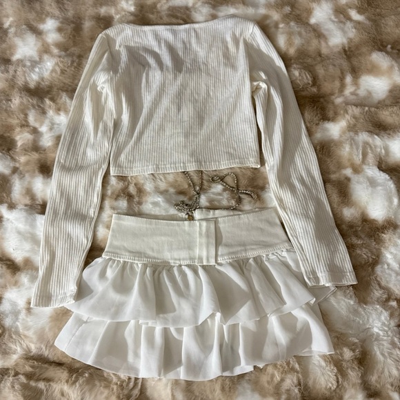 White Ribbed Top - Picture 3 of 3